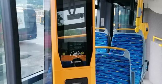 Roste zájem o elektronické způsoby úhrady jízdného